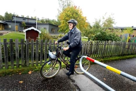 Olov Östlund på sin cykel